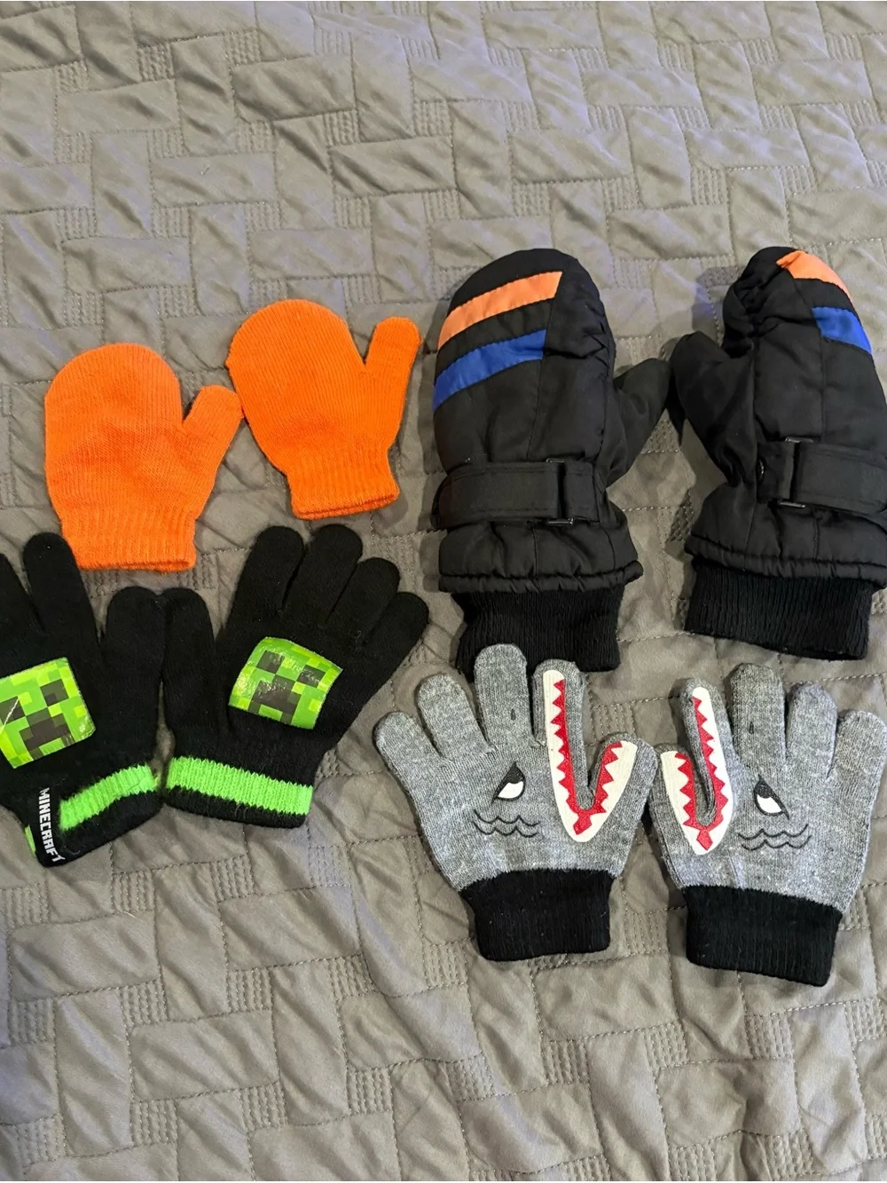 Toddler Winter Glove/ Mitten Bundle Set of 4 Size 2T-4T